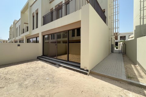 Townhouse i Damac Lagoons, Dubai, UAE 5 soveværelser, 201.32 kvm № 749555
