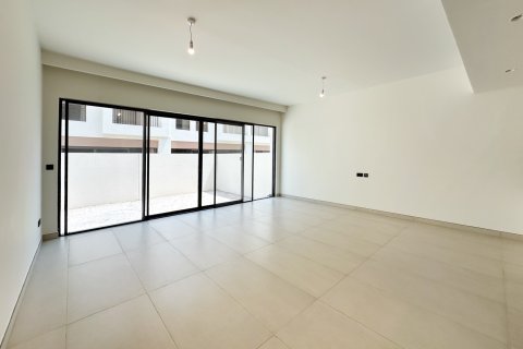 Damac Lagoons, Dubai, UAE의 임대용 타운하우스 침실 5개, 201.32제곱미터 번호 749555 - 사진 5