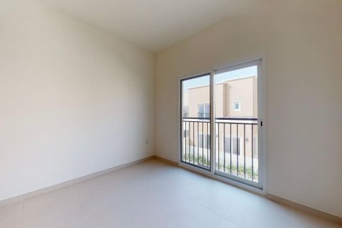 Dubai Land, Dubai, UAE의 임대용 타운하우스 침실 3개, 161제곱미터 번호 749557 - 사진 12