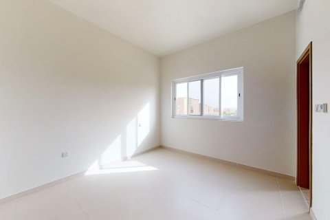Dubai Land, Dubai, UAE의 임대용 타운하우스 침실 3개, 161제곱미터 번호 749557 - 사진 15