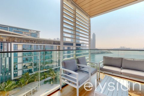Apartment in Bluewaters, Dubai, UAE 2 bedrooms, 152 sq.m. № 586156 - photo 16