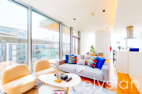 Apartment in Bluewaters, Dubai, UAE 2 bedrooms, 152 sq.m. № 586156 - photo 1