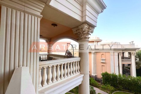 Apartmen di Palm Jumeirah, Dubai, UAE 2 bilik tidur, 163.51 meter persegi № 737041 - foto 3