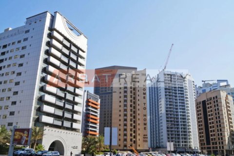Pământ de vânzare în Dubai Media City, Dubai, EAU 4972.26 mp.  №737042 - poză 2