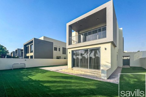 Villa te huur in Dubai Hills Estate, Dubai, VAE 4 slaapkamers, 426.15 vr.m., nr 747686 - foto 2