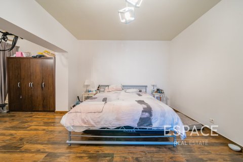 Villa till försäljning i Arabian Ranches, Dubai, UAE 2 sovrum, 237 kvm Nr. 649859 - fotografi 8