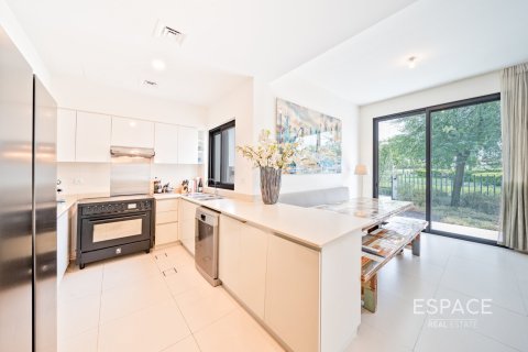 Villa till försäljning i Dubai Hills Estate, Dubai, UAE 4 sovrum, 230 kvm Nr. 649825 - fotografi 6