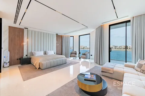 Villa til salgs i Palm Jumeirah, Dubai, Emiratene 4 soverom, 465 kvm Nr. 649858 - Foto 4