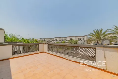 Villa sa Jumeirah Park, Dubai, UAE 4 silid-tulugan, 403 sq.m. № 649826 - larawan 14