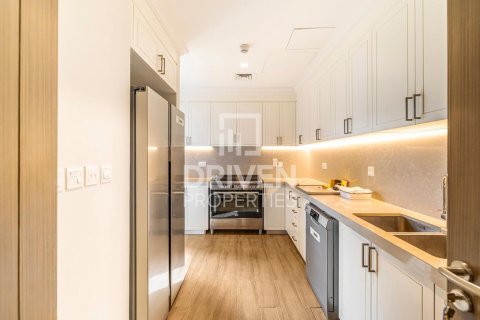 Vila di Jumeirah, Dubai, UAE 4 bilik tidur, 384.99 meter persegi № 744814 - foto 23
