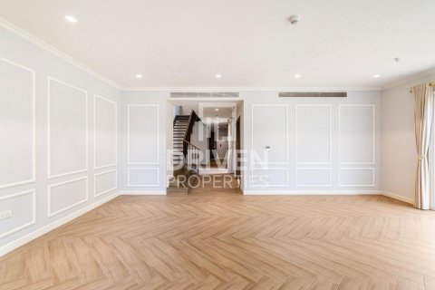 Vila di Jumeirah, Dubai, UAE 4 bilik tidur, 384.99 meter persegi № 744814 - foto 8