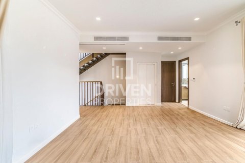 Vila di Jumeirah, Dubai, UAE 4 bilik tidur, 384.99 meter persegi № 744814 - foto 19