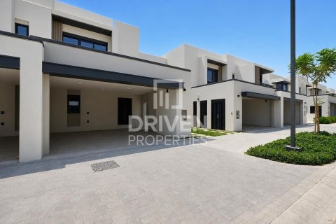 Villa sa Jebel Ali, Dubai, UAE 4 silid-tulugan, 252.05 sq.m. № 744809 - larawan 21