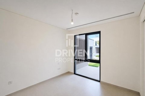 Villa sa Jebel Ali, Dubai, UAE 4 silid-tulugan, 252.05 sq.m. № 744809 - larawan 6