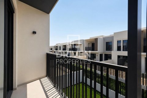 Villa sa Jebel Ali, Dubai, UAE 4 silid-tulugan, 252.05 sq.m. № 744809 - larawan 23