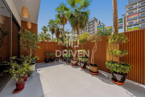 Adosado en alquiler en Mohammed Bin Rashid City, Dubai, EAU 3 dormitorios, 129.32 m2 № 744808 - foto 16