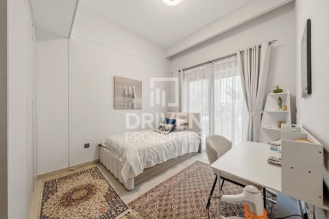 Adosado en alquiler en Mohammed Bin Rashid City, Dubai, EAU 3 dormitorios, 129.32 m2 № 744808 - foto 8