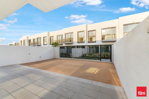 Üürile anda villa asukohaga Dubai, AÜE: 3 magamistoaga, 174 m² Nr 682145 - pilt 14