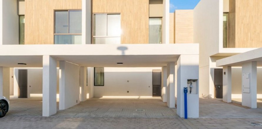 Villa asukohaga Dubai, AÜE: 3 magamistoaga, 174 m² Nr 682145