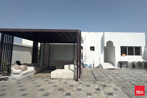 Villa in Al Wasl, Dubai, UAE 7 bedrooms, 929 sq.m. № 645918 - photo 8