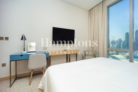 Apartament de închiriat în Downtown Dubai (Downtown Burj Dubai), Dubai, EAU 3 dormitoare, 141.23021157 mp.  №693785 - poză 27