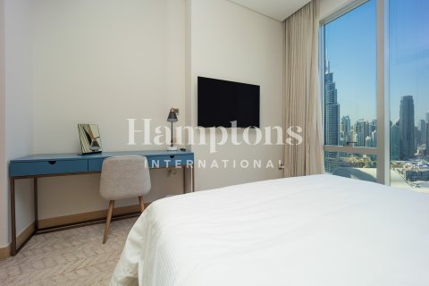 Apartament de închiriat în Downtown Dubai (Downtown Burj Dubai), Dubai, EAU 3 dormitoare, 141.23021157 mp.  №693785 - poză 21