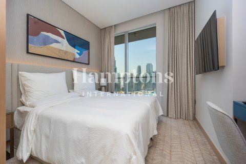 Apartament de închiriat în Downtown Dubai (Downtown Burj Dubai), Dubai, EAU 3 dormitoare, 141.23021157 mp.  №693785 - poză 2