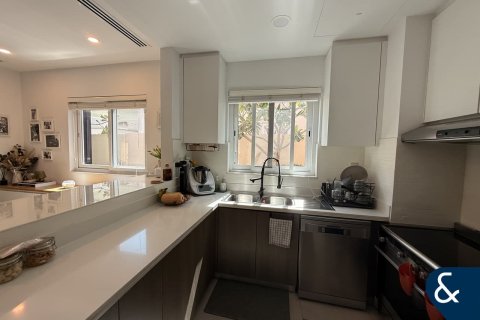 Vilă de vânzare în Dubai Land, Dubai, EAU 4 dormitoare, 223 mp.  №697772 - poză 5