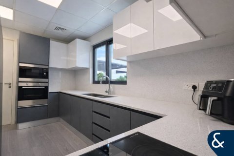 Müüa villa asukohaga DAMAC Hills (Akoya by DAMAC), Dubai, AÜE: 6 magamistoaga, 322 m² Nr 697770 - pilt 4