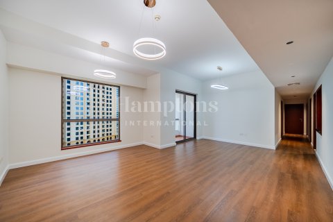 Apartamento para arrendamento em Jumeirah Beach Residence, Dubai, EAU 2 quartos, 133.07332817 m2 № 651130 - foto 1