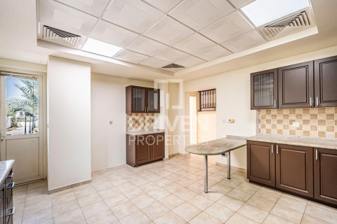 ویلا برای اجاره در Dubai Sports City، Dubai، امارات متحده عربی 5 خوابه ، 542 متر مربع ، شماره 684576 - تصویر 19