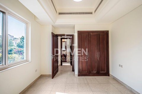 ویلا برای اجاره در Dubai Sports City، Dubai، امارات متحده عربی 5 خوابه ، 542 متر مربع ، شماره 684576 - تصویر 9