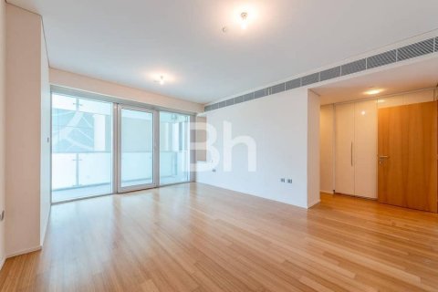 Снять в аренду квартиру в Al Raha Beach, Абу-Даби, ОАЭ 3 спальни, 181м2, № 616964 - фото 1