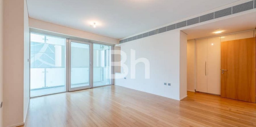 Квартира в Al Raha Beach, Абу-Даби, ОАЭ 3 спальни, 181м2 № 616964