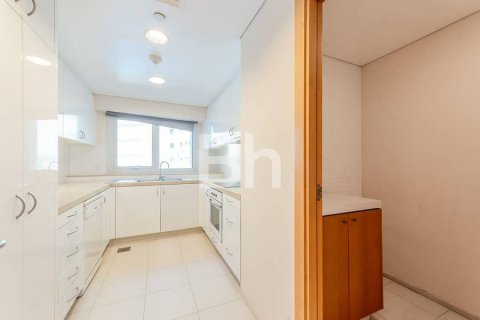 Снять в аренду квартиру в Al Raha Beach, Абу-Даби, ОАЭ 3 спальни, 181м2, № 616964 - фото 8