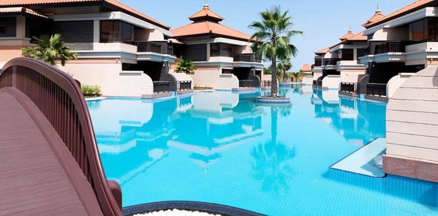Apartament në Palm Jumeirah, Dubai, Emiratet e Bashkuara Arabe 1 dhomë gjumi, 107.6 m2. № 691375