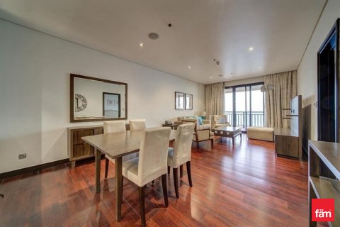 Apartmen di Palm Jumeirah, Dubai, UAE 1 bilik tidur, 107.6 meter persegi № 691375 - foto 4