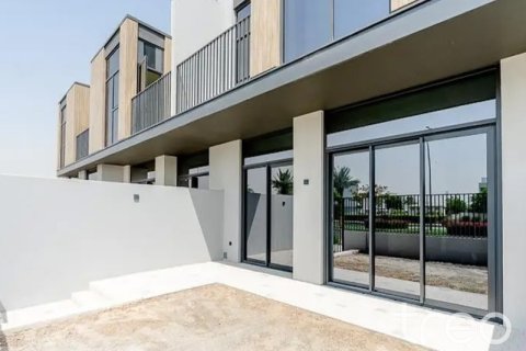 Таунхаус Мудон, Дубай, БАӘ-да 3 жатын бөлмелер, 218.41 м² № 733253 - фото 10