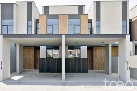 Таунхаус Мудон, Дубай, БАӘ-да 3 жатын бөлмелер, 218.41 м² № 733253 - фото 3