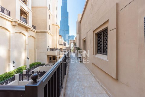 Apartment til salg i Downtown Dubai (Downtown Burj Dubai), Dubai, UAE 2 soveværelser, 139.26 kvm № 744211 - foto 24