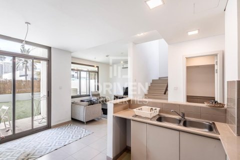 Kuća u nizu u gradu Town Square, Dubai, UAE 3 spavaće sobe, 204.2 m2 Br. 744213 - Slika 2