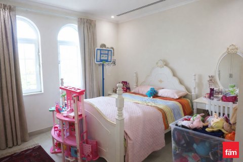 Huvila Jumeirah Park, Dubai, Arabiemiraatit 4 makuuhuonetta, 642 m2 № 701486 - kuva 14