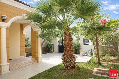 Huvila Jumeirah Park, Dubai, Arabiemiraatit 4 makuuhuonetta, 642 m2 № 701486 - kuva 17