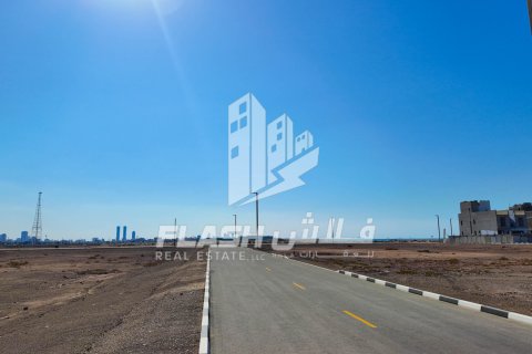 Pozemek v Al Mairid, Ras Al Khaimah, SAE 1800 m² Č.: 611683 - fotografie 5