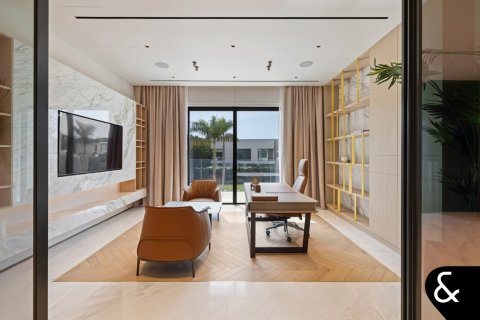 فيلا للبيع في البراري، دبي، الإمارات العربية المتحدة 5 غرفة نوم ، 862 متر مربع ، رقم 667662 - صورة 10