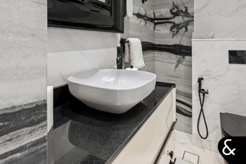 فيلا للبيع في البراري، دبي، الإمارات العربية المتحدة 5 غرفة نوم ، 862 متر مربع ، رقم 667662 - صورة 26