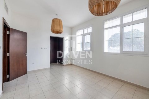 Radhus uthyres i Arabian Ranches, Dubai, UAE 2 sovrum, 207 kvm Nr. 603534 - fotografi 9