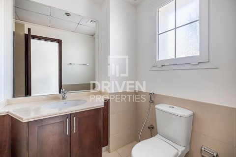 Radhus uthyres i Arabian Ranches, Dubai, UAE 2 sovrum, 207 kvm Nr. 603534 - fotografi 11