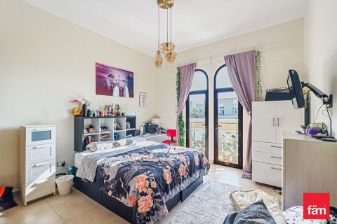 Müüa ridamaja asukohaga Dubai, AÜE: 4 magamistoaga, 380.7 m² Nr 726770 - pilt 21