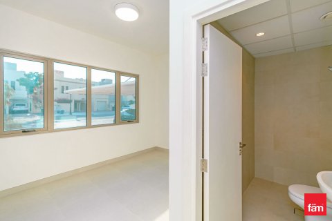 Снять в аренду виллу в Джабаль-Али, Дубай, ОАЭ 4 спальни, 743.9м2, № 689231 - фото 15